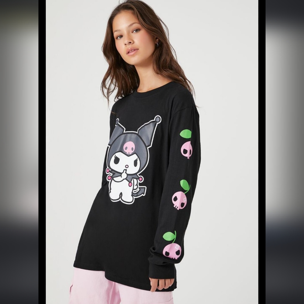 Hello Kitty Women's Black and Pink Sweatshirt Kuromi